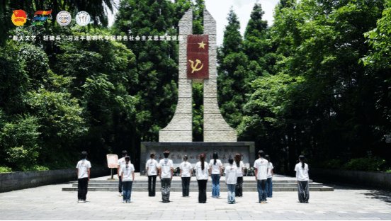 马蹄声碎，